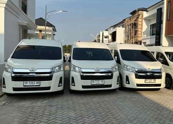 rental hiace di medan